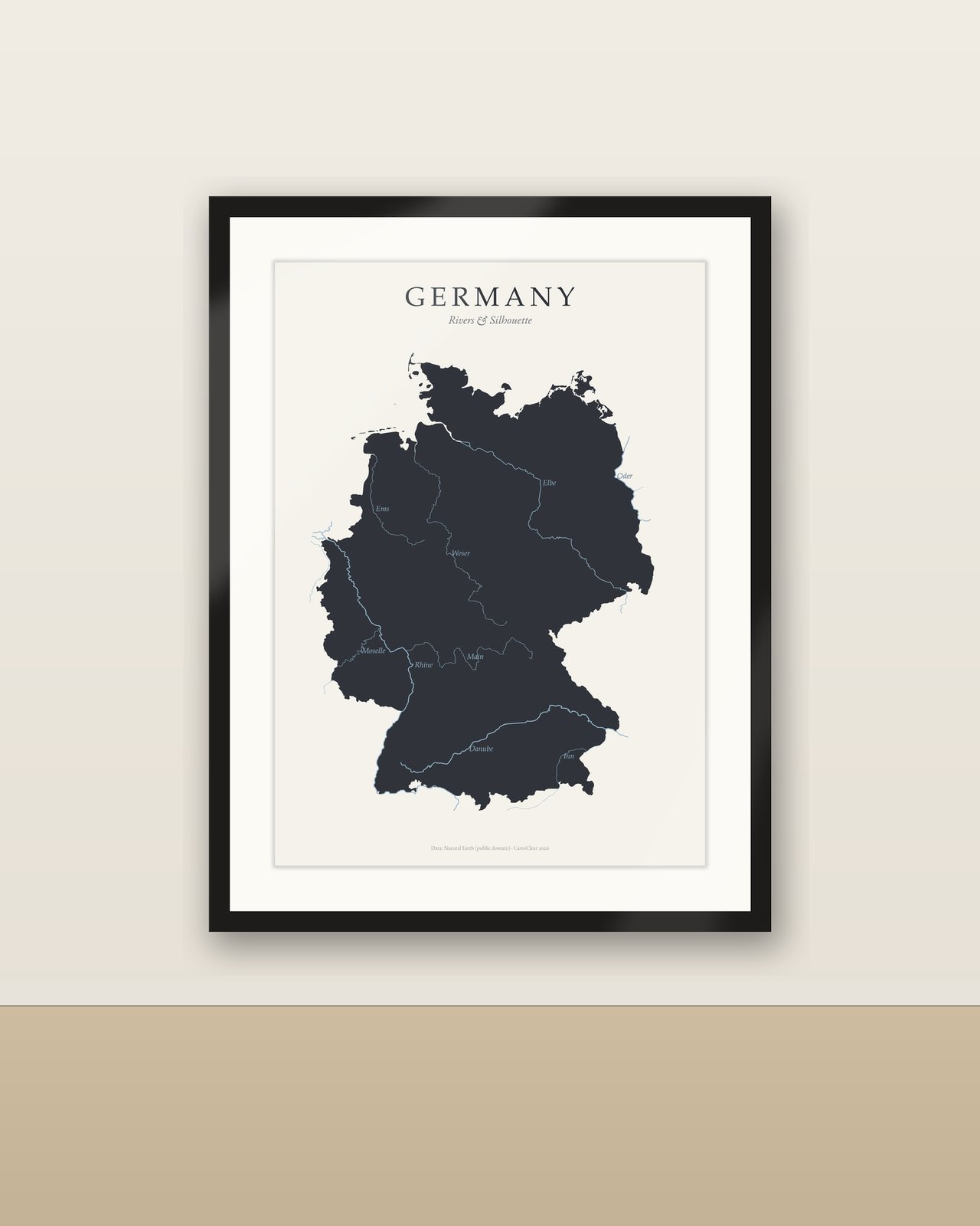 Minimalistische Deutschlandkarte Poster, Anthrazit-Silhouette mit Flüssen