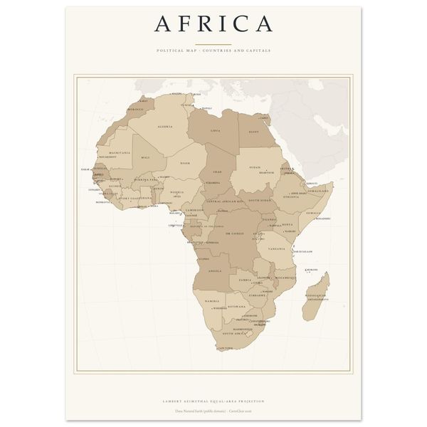 Afrika Karte hell Poster gedruckt, Länder und Hauptstädte beschriftet, politische Karte