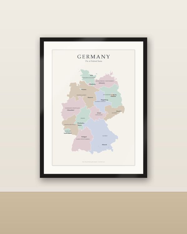 Deutschlandkarte Poster, 16 Bundesländer mit Hauptstädten, Pastell Bundesländerkarte